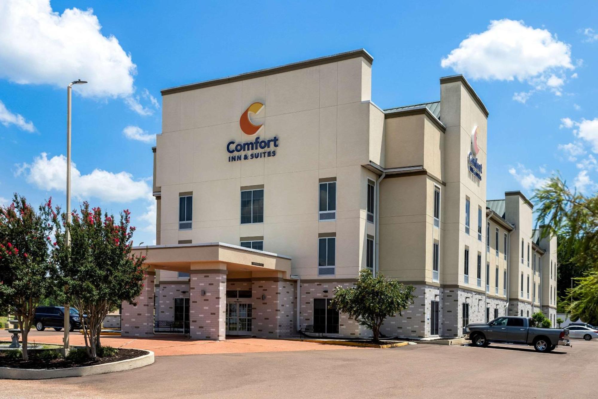 Comfort Inn & Suites Grenada Exteriör bild